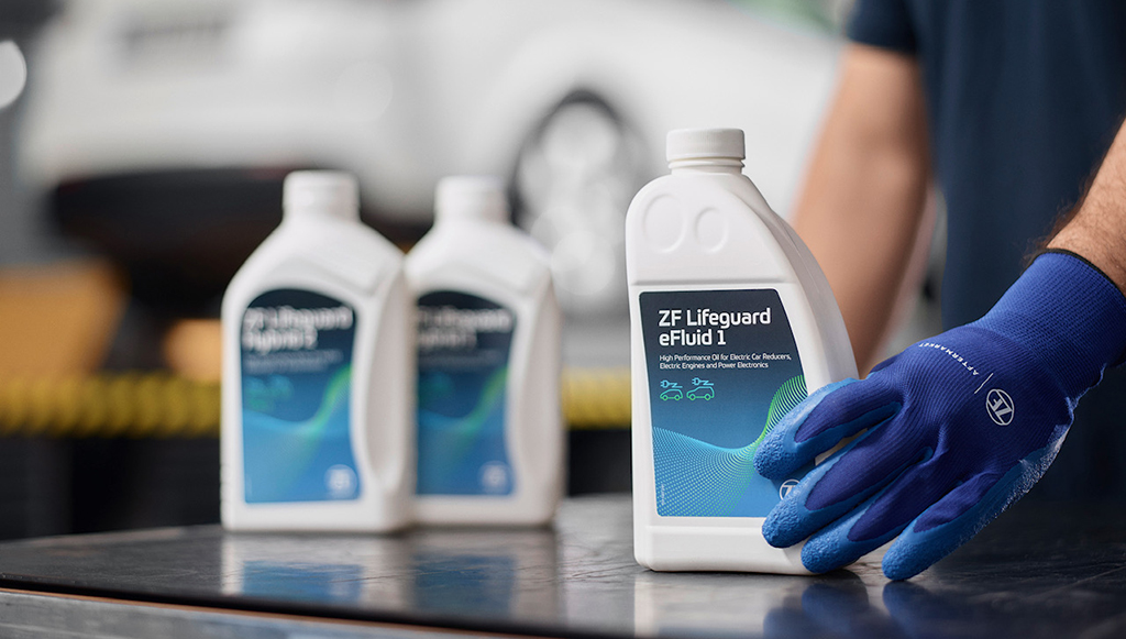 ZF-Aftermarket-duplica-gama-de-E-Fluids-ZF-Lifeguard-para-VE