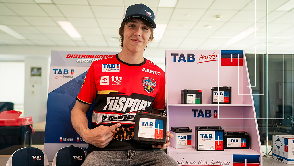 TAB Batteries patrocina AGR Racing