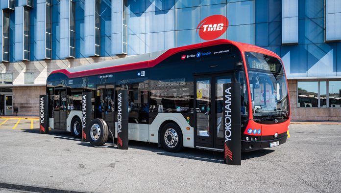 YOKOHAMA fornece pneus para autocarros