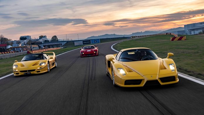 Pirelli equipa Ferrari ENZO