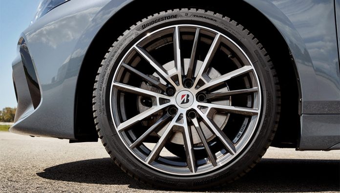 Bridgestone alerta para erros comuns na manutenção de pneus