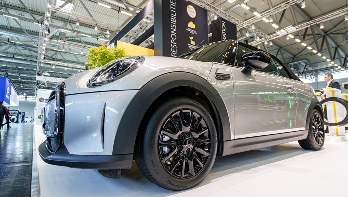 Giti Tire equipa novo MINI com pneus GitiSynergyH2