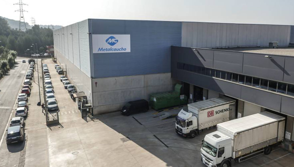 06 - ExteriorMetalcaucho