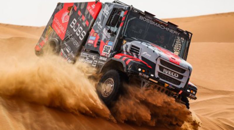 01 - IVECO Powerstar n.o 502 conquista o podio no Rally DAKAR