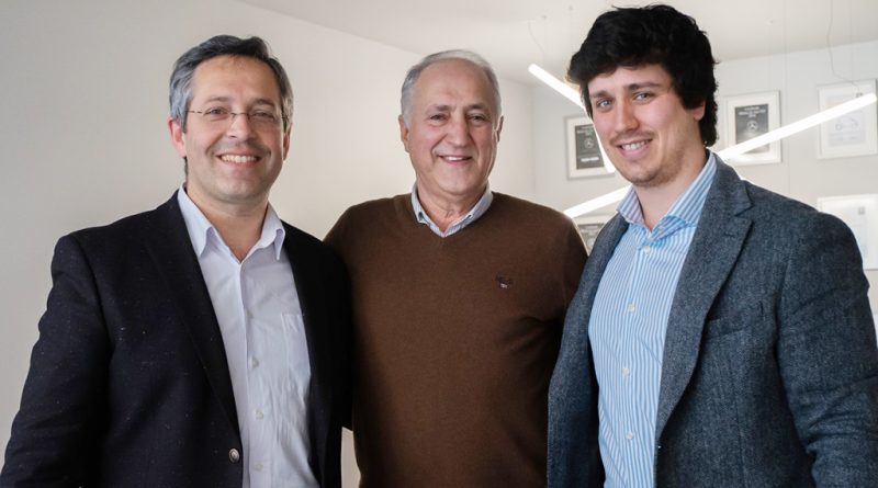 02 - Soc. Com. C. Santos reorganiza liderancas no negocio pos venda