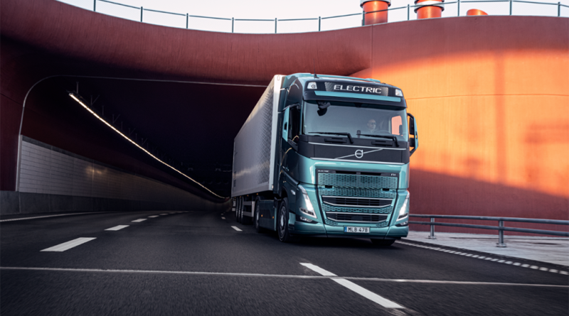 11 - Volvo Trucks leva para casa Truck of the Year 2024