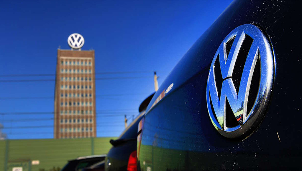 09 - Volkswagen admite fechar fabricas e despedir na Alemanha