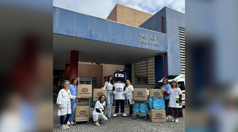 10 - Grupo Alves Bandeira oferece mais de mil kits escolares a criancas