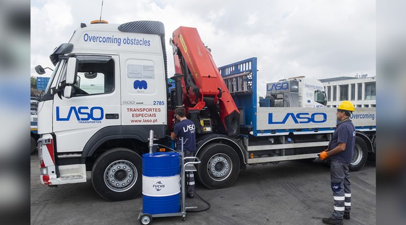 10 - LASO passa a utilizar FUCHS em todos os equipamentos